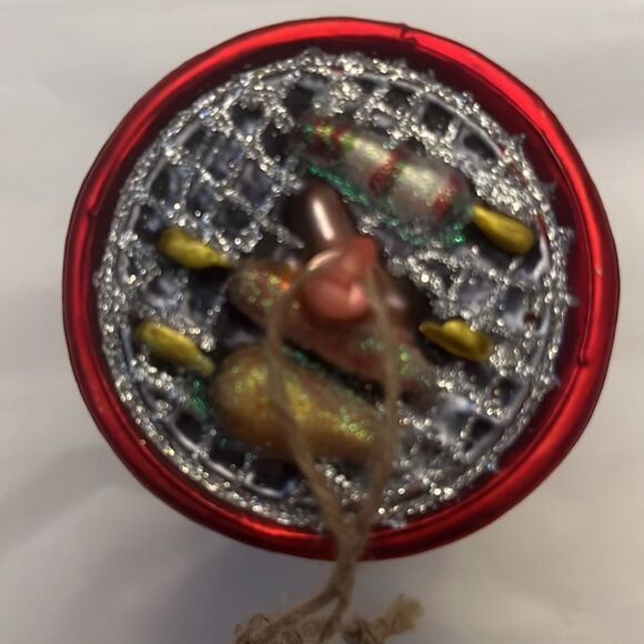 Pottery Barn | Grill Ornament - Picture 4 of 4